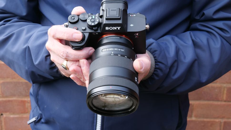 Sony A7R V-2