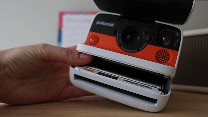 Polaroid Flip