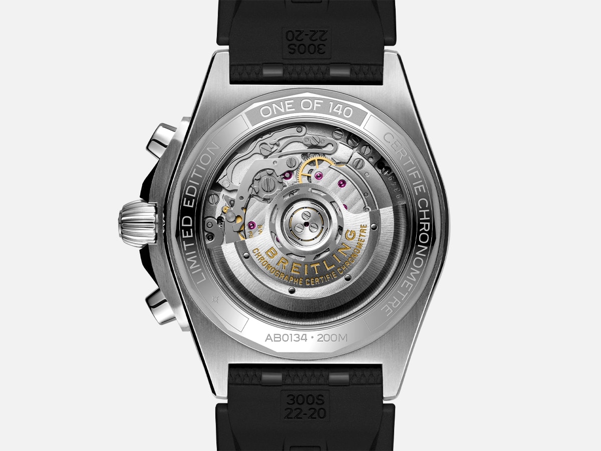 Breitling Chronomat B01: икона точности и стиля картинка Breitling Chronomat B01-3