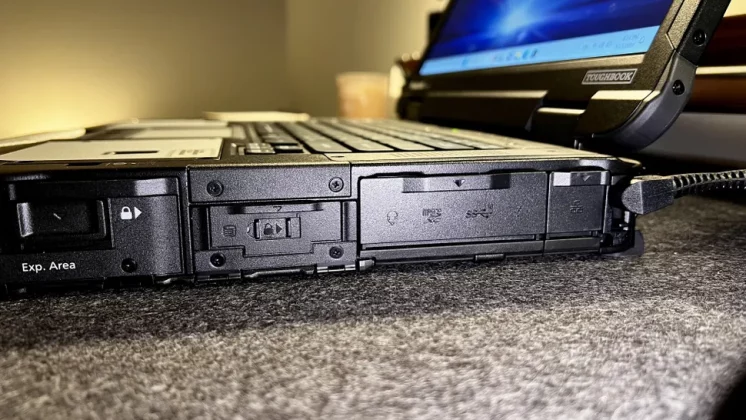 Panasonic Toughbook 40-2