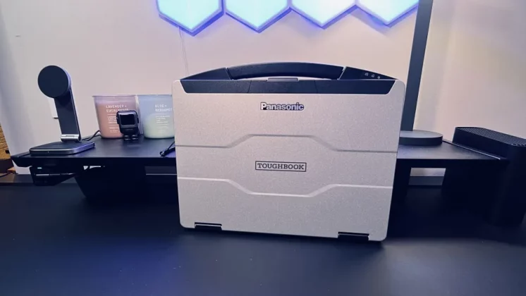 Panasonic Toughbook 55-1