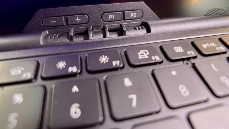 Dell Latitude 7030 Rugged Extreme-6