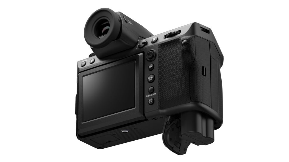 Fujifilm GFX 100S II против 100 II-8