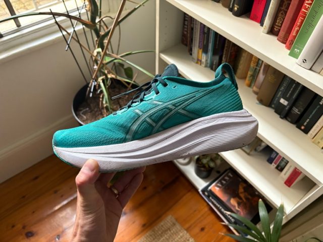 ASICS GEL-NIMBUS 27
