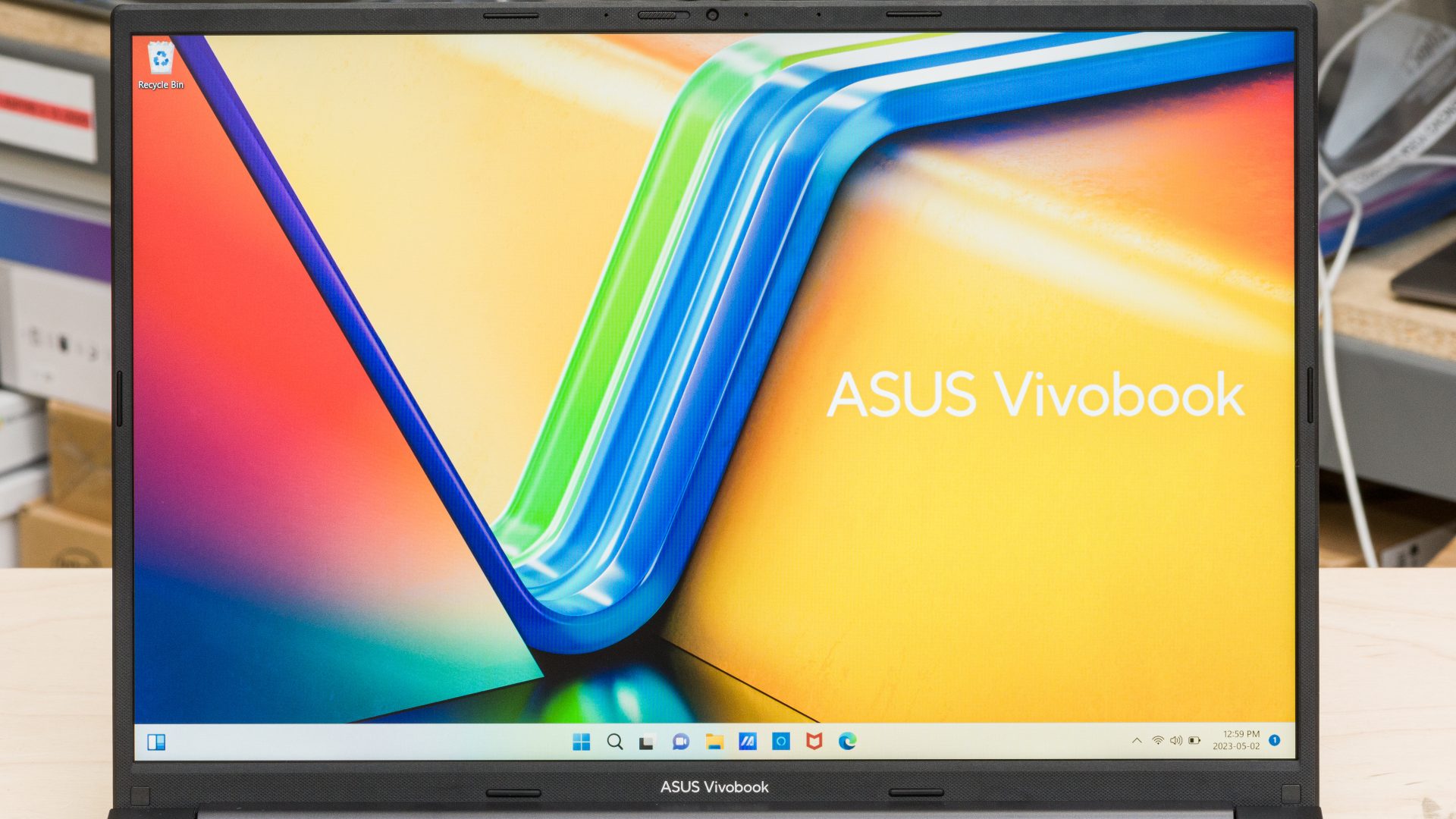 ASUS Vivobook 16