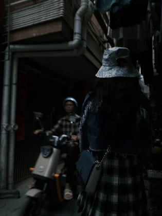 Обзор Fujifilm GFX100RF: единорог в мире компактных камер фото