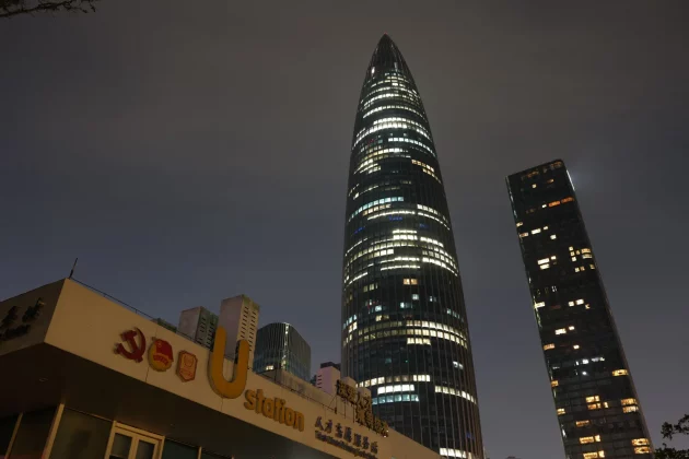 Обзор Fujifilm GFX100RF: единорог в мире компактных камер фото