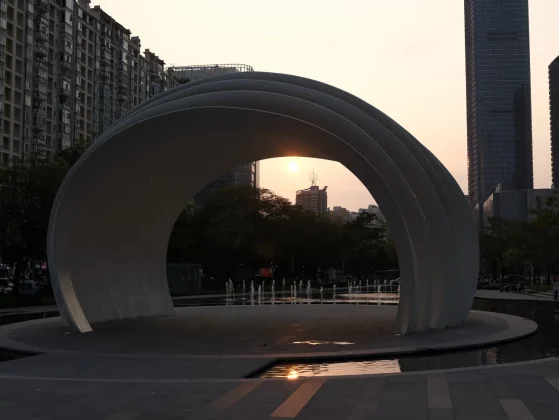 Обзор Fujifilm GFX100RF: единорог в мире компактных камер фото