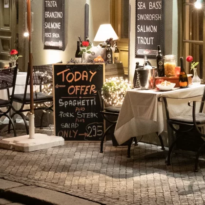 Fujifilm GFX 100RF против Fujifilm X100VI: стоит ли платить больше? фото