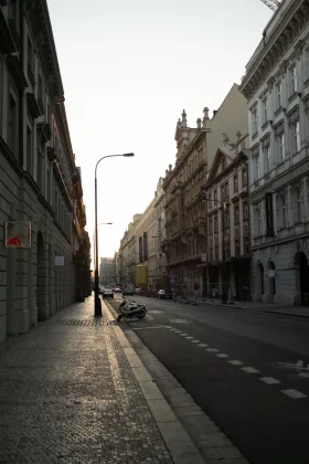 Fujifilm GFX 100RF против Fujifilm X100VI: стоит ли платить больше? фото