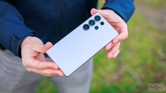 Galaxy S25 Samsung незаметно сделала один вариант Galaxy S25 лучше остальных