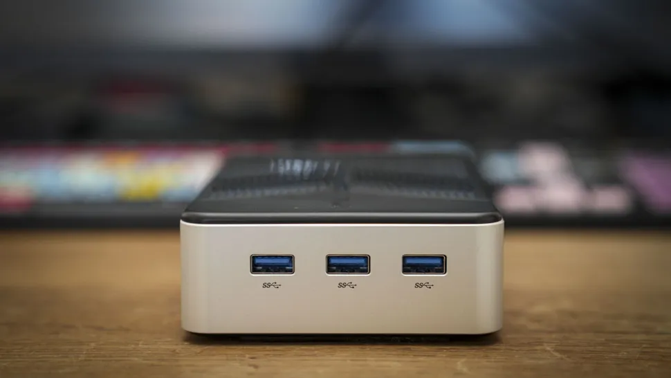 ミニPC GMKtec NucBox G9 Amazon.co.jp: GMKtec NucBox G9 ミニpc【NAS ミニPC 4ベイ 初