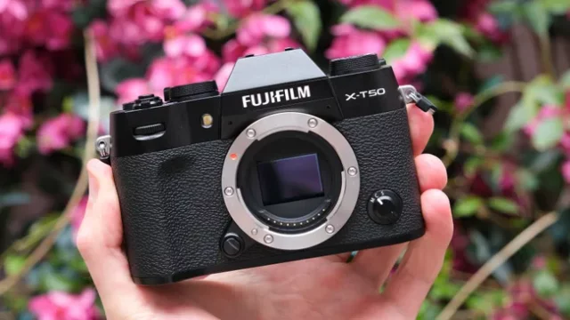 Камера Fujifilm X-M5 – ее сейчас трудно найти. Вместо неё я рекомендую