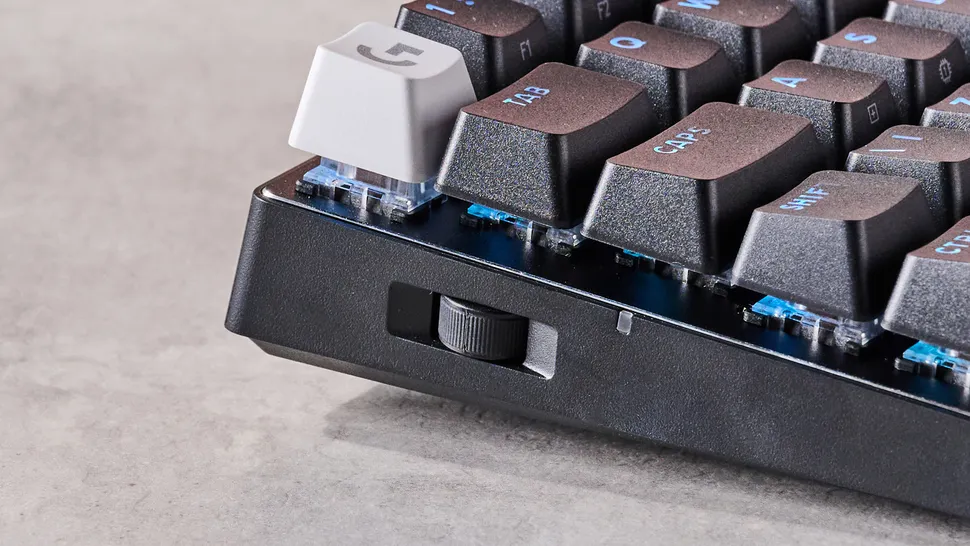 Обзор Logitech Pro X 60: надежная, но дорогая картинка Logitech Pro X 60