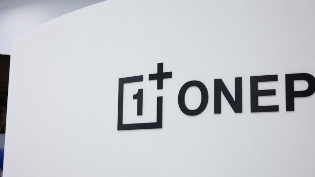 Magnetic Cooling Back Clip OnePlus Magnetic Cooling Back Clip – возможно, это лучший аксессуар для геймеров