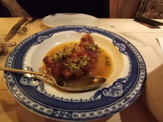 Обзор Moto G15: большая батарея, маленькая цена фото