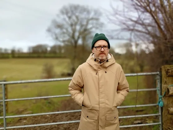 Обзор Moto G15: большая батарея, маленькая цена фото