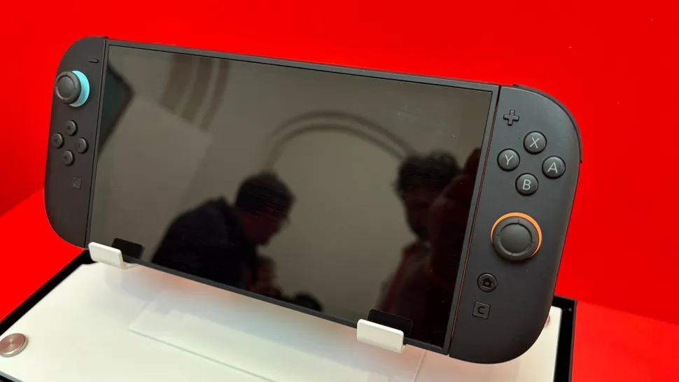 Nintendo Switch 2 против Nintendo Switch