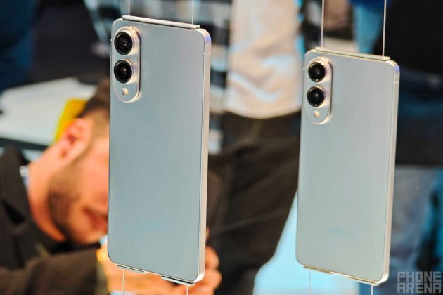 OnePlus 13T — это улучшенная версия флагмана OnePlus 13 фото