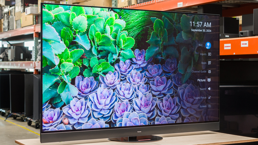 Panasonic Z95A OLED
