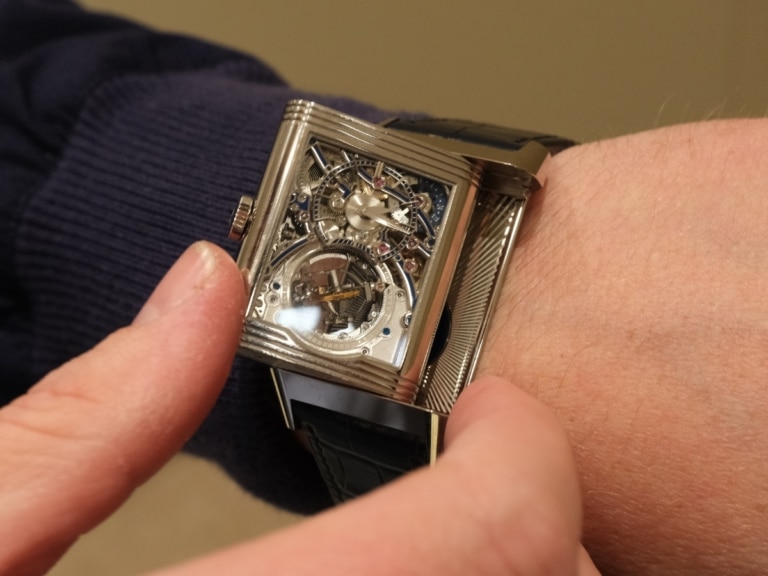 Познакомьтесь с потрясающим великолепием новых часов Jaeger-LeCoultre картинка Reverso Hybris Artistica Calibre 179