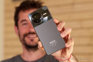 Топ-10 трендовых телефонов-8