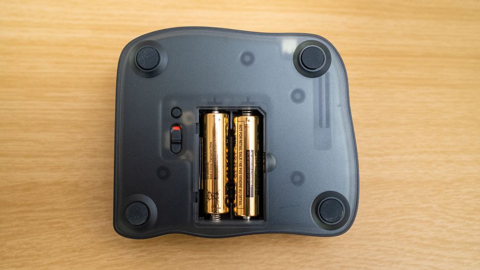 Обзор TourBox Elite: универсальный беспроводной контроллер картинка TourBox Elite