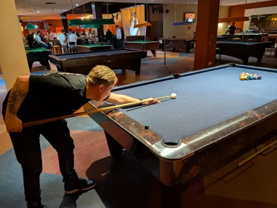 Обзор Pixel 9a: мастерский игрок среднего звена фото