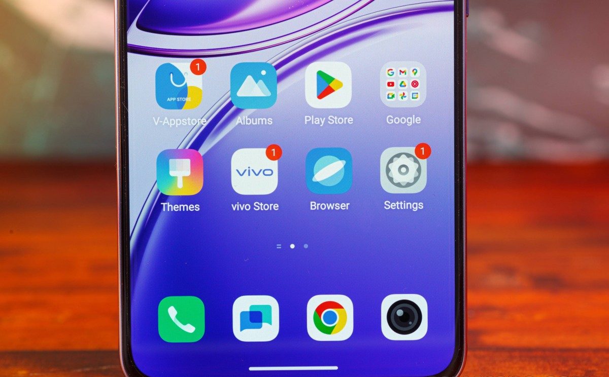 Vivo V50