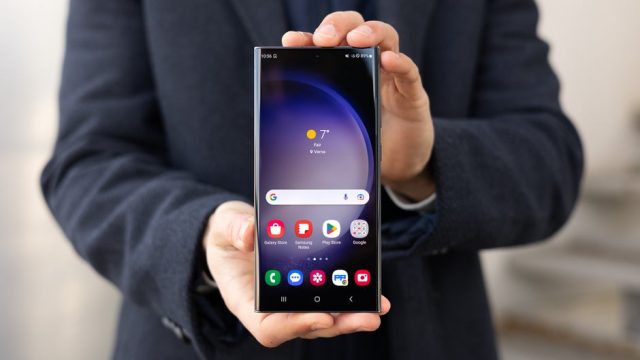 Samsung Galaxy S23 Ultra прошёл тест ледяной водой на ура-1