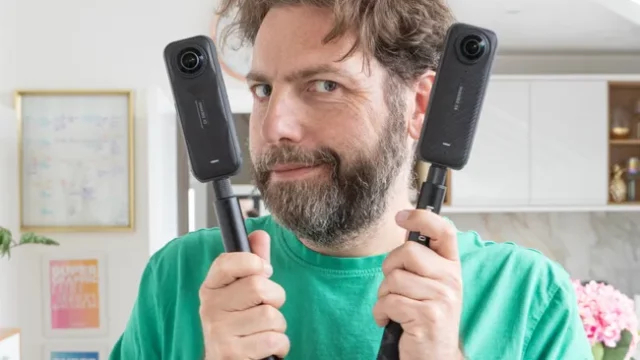 Insta360 X5 против X4