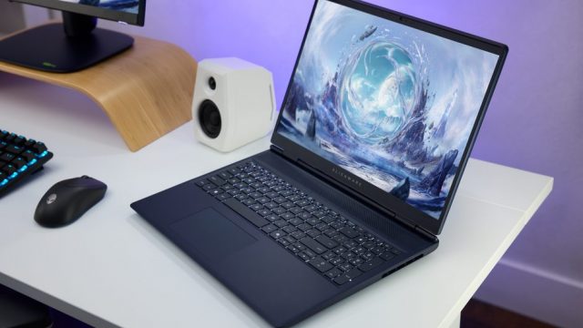 ноутбуки Alienware ноутбуки Alienware-1