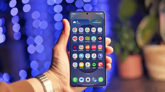 В One UI 7 что-то пошло не так — батарея уходит в ноль-1