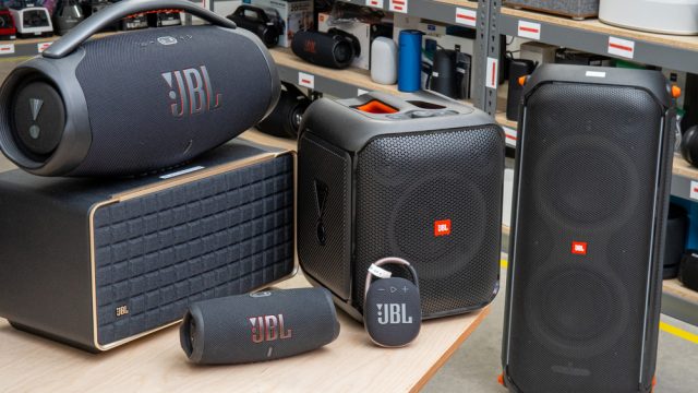 Лучшие JBL-колонки