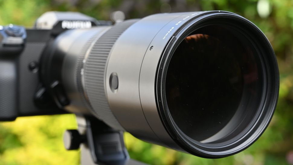 Объективы Fujifilm GF — для камер GFX без компромиссов картинка Fujifilm GF 500 mm F5.6 R LM OIS WR-2