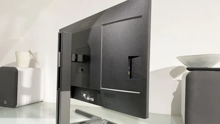 AOC Graphic Pro U32U3CV-5