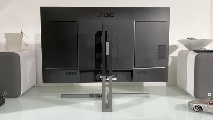 AOC Graphic Pro U32U3CV-6