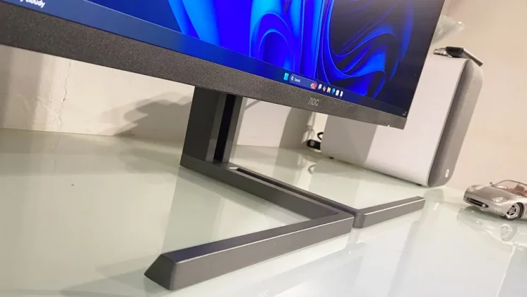 AOC Graphic Pro U32U3CV-7