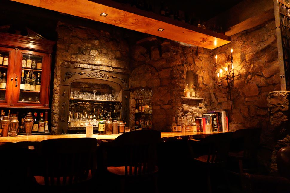 Panasonic Lumix G9 II против S5 II-3