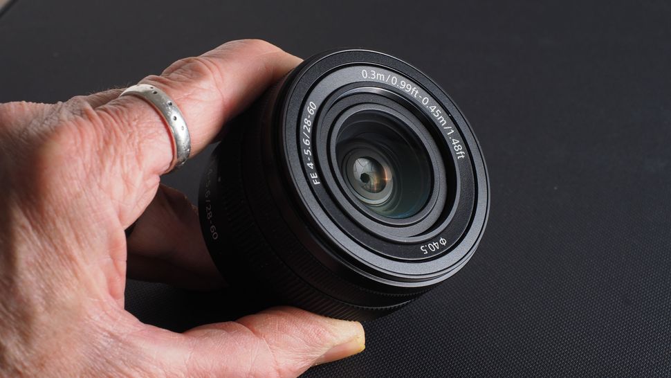 Sony FE 28-60mm f/4-5.6 G