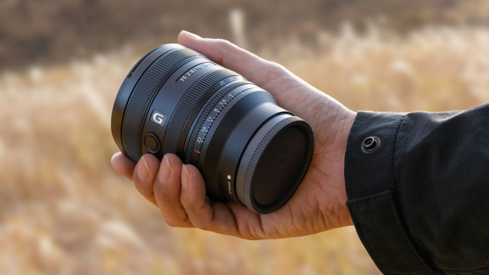 Sony FE 16-25mm f/2.8 G