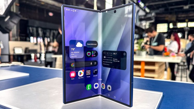 Samsung Galaxy Z Fold 7
