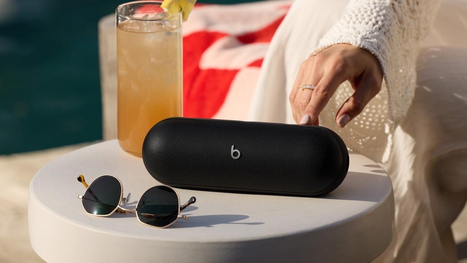 Beats Pill