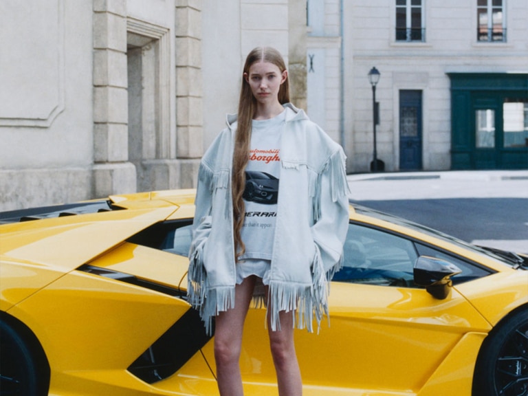 Balenciaga | Automobili Lamborghini: роскошь встречает скорость картинка Balenciaga | Automobili Lamborghini