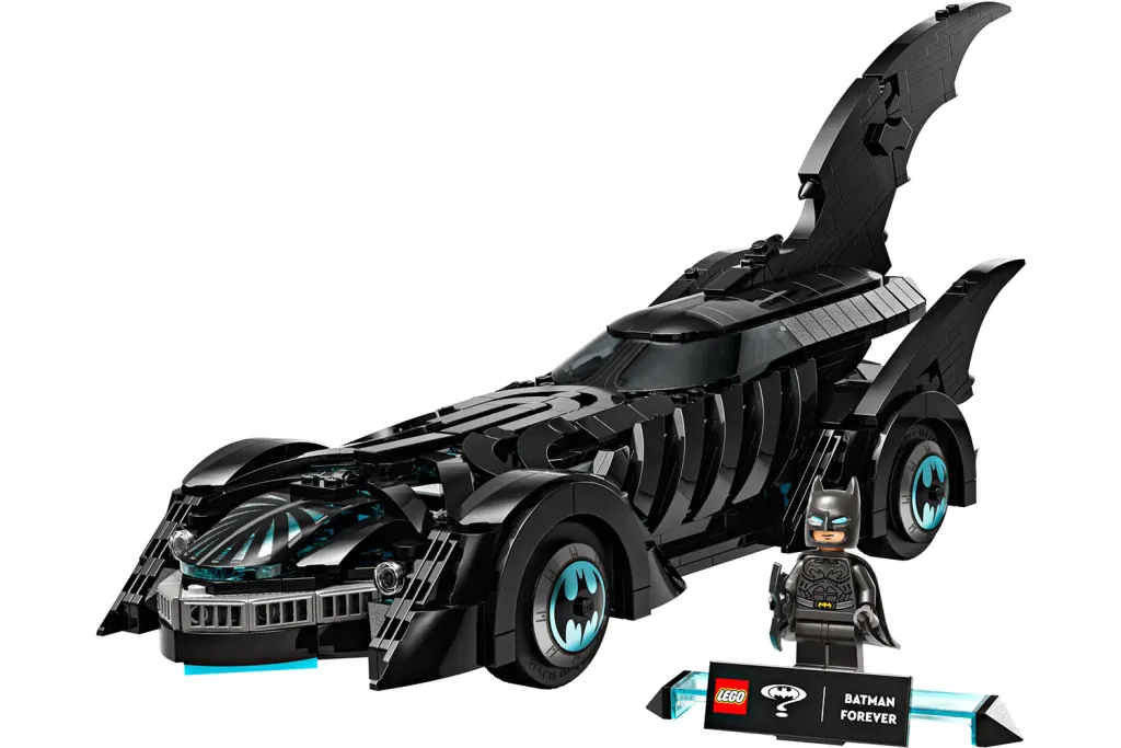 Лучший набор Lego в 2025 году: все новинки этого лета картинка Бэтмобиль «Бэтмен навсегда»