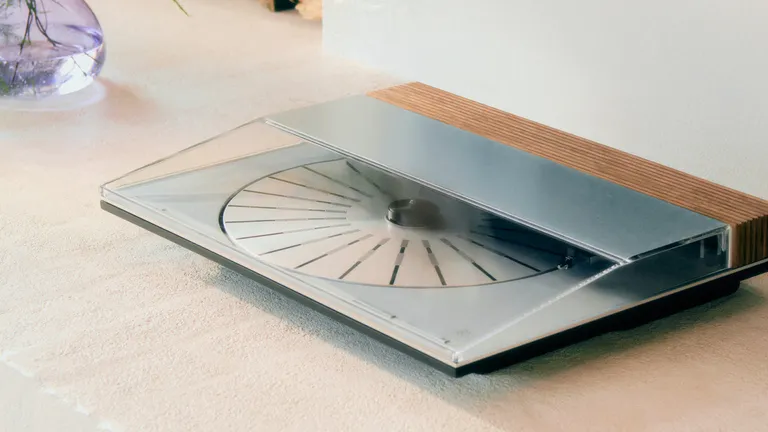 Beosystem 3000c – легендарный проигрыватель возвращается в ограниченном издании картинка Beosystem 3000c