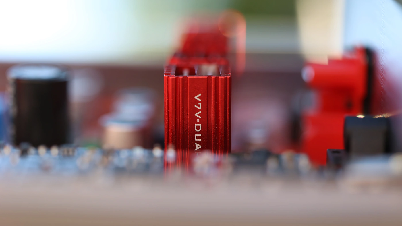 Обзор Burson Audio V7 Vivid PRO: операционные усилители премиум-класса картинка Burson Audio V7 Vivid PRO