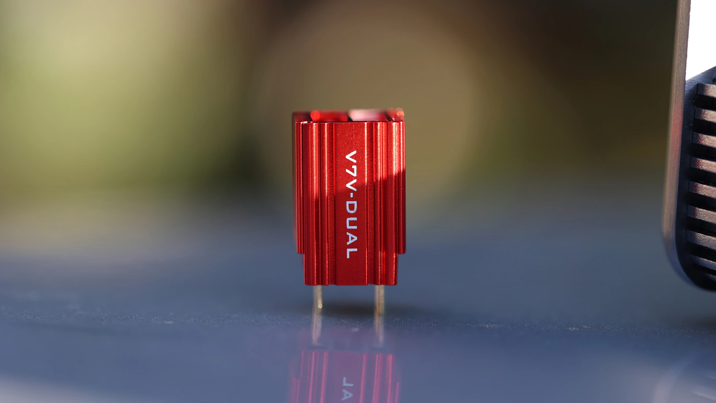 Обзор Burson Audio V7 Vivid PRO: операционные усилители премиум-класса картинка Burson Audio V7 Vivid PRO