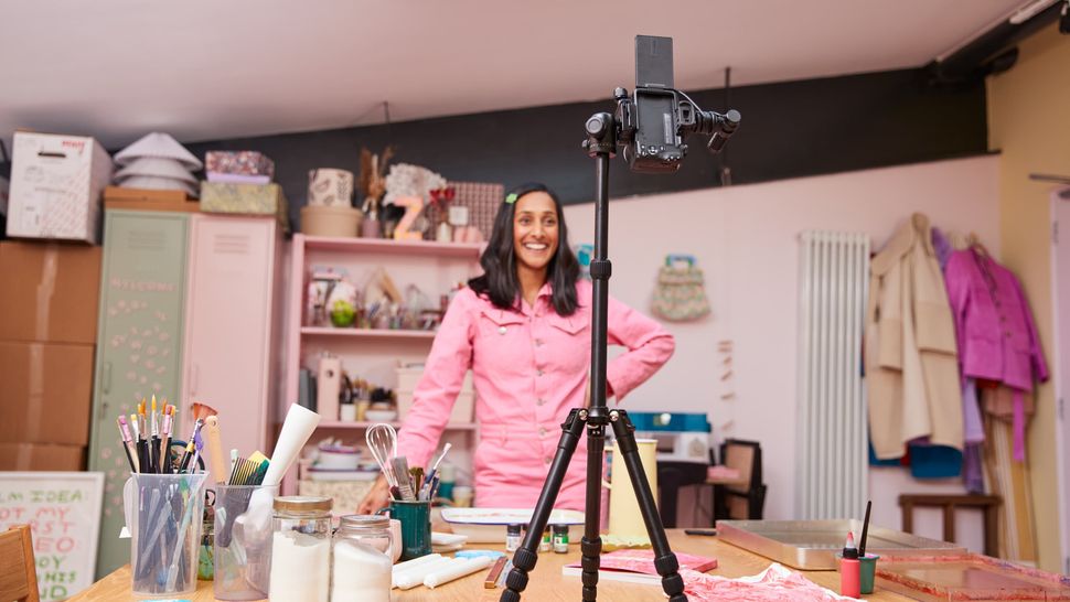 Canon R10 против R50