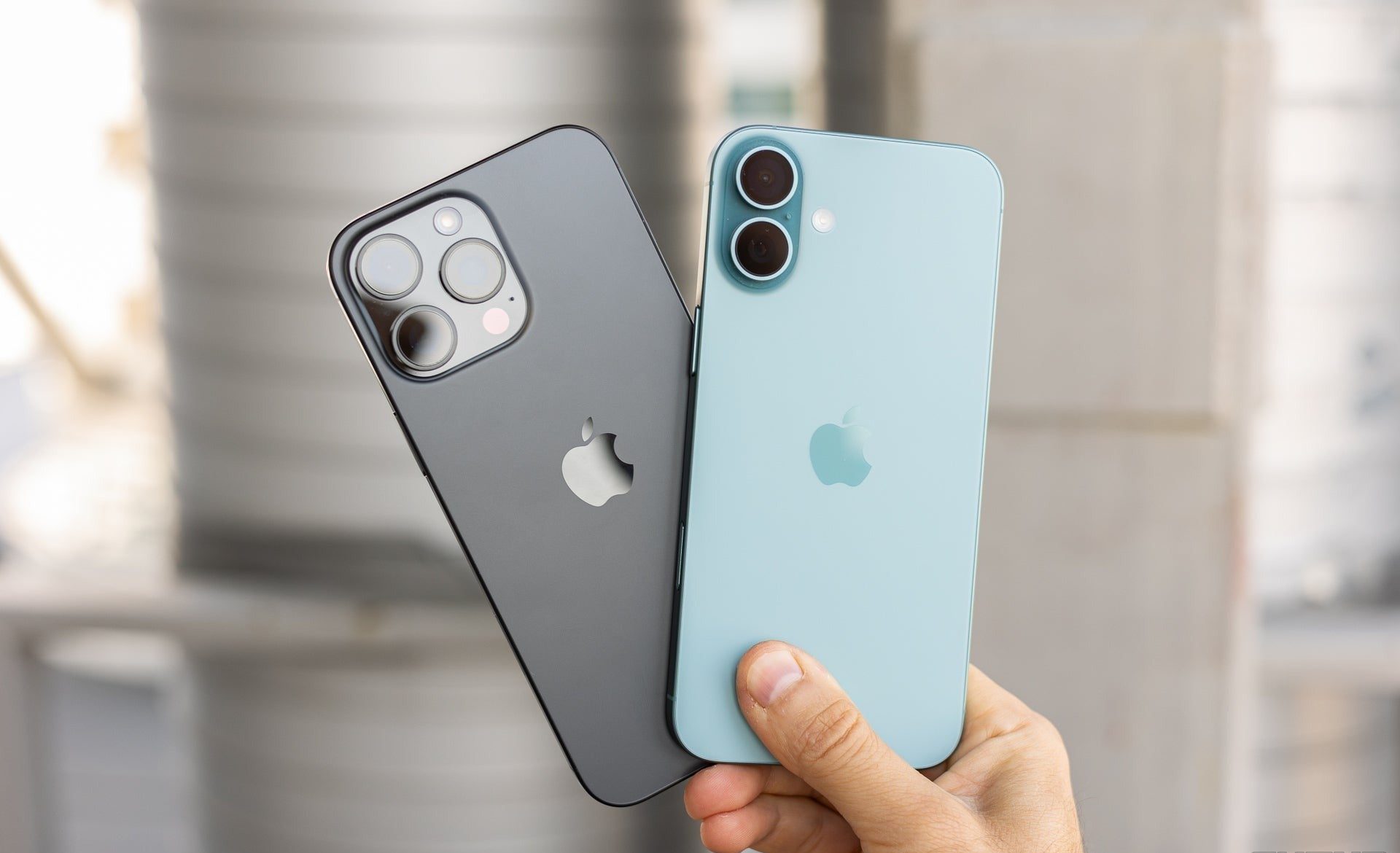 Apple iPhone 16 Pro Max/Plus